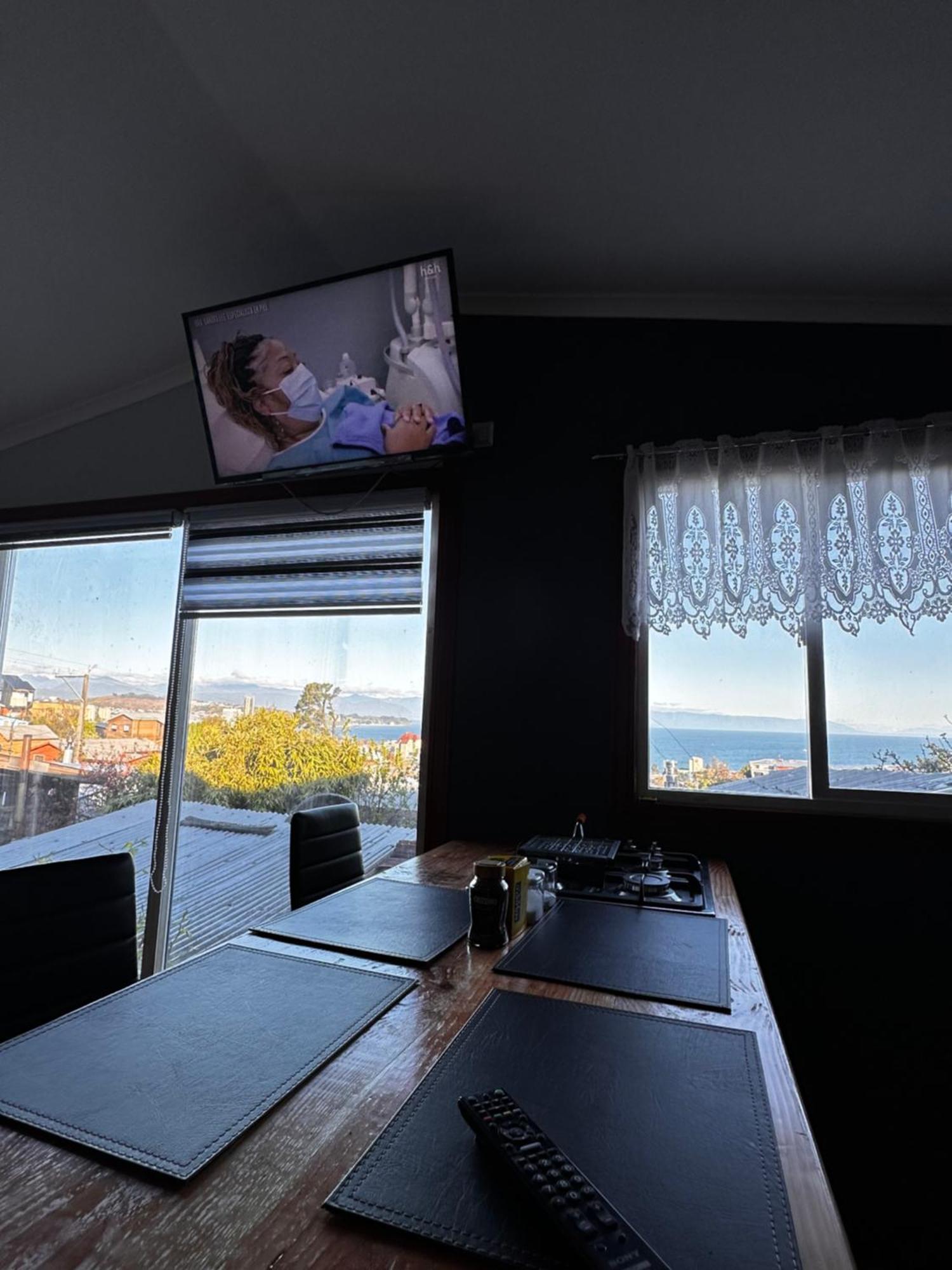 Hostal Y Cabanas Mirando Al Mar Puerto Montt Exterior foto